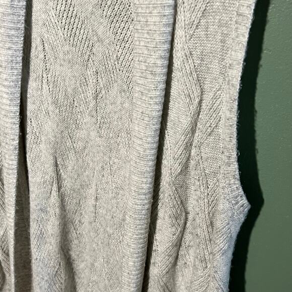 Chicos Cable Knit Sweater Vest grey Open Front Cardigan Size 3 - Picture 3 of 5